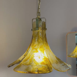 Hängelampe Blume gold braun Acryl Messing von Carlo Nason