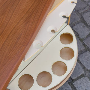 Eckbar Nussbaum mit drehbarem Regal